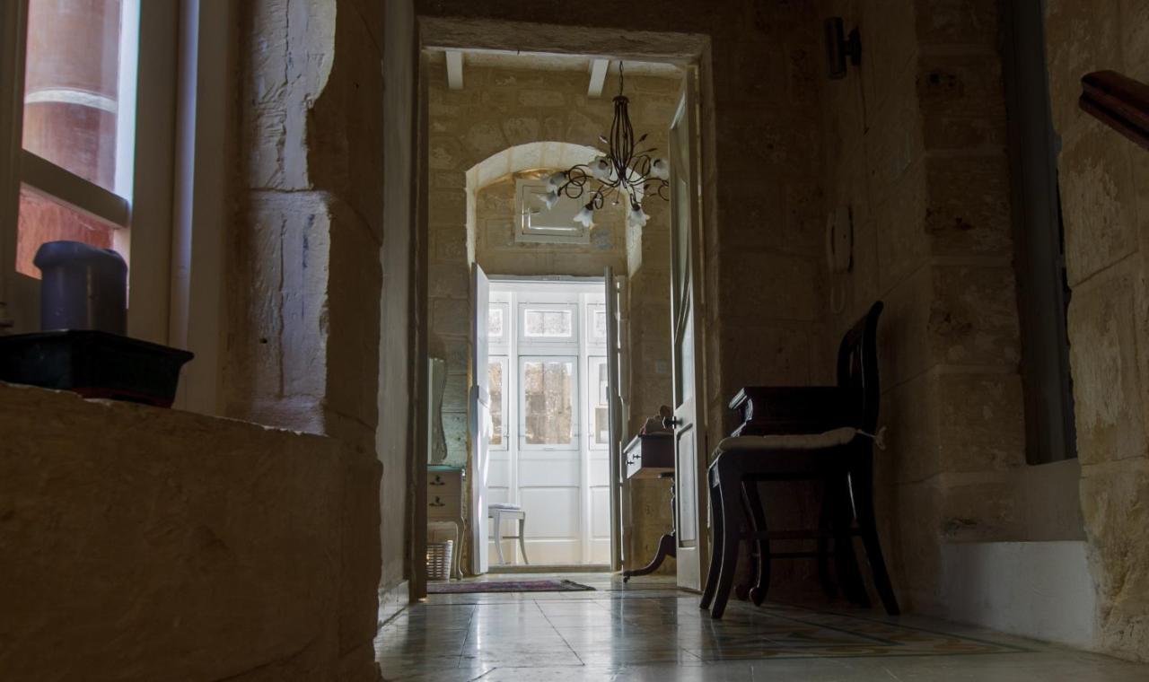 Town House Steeped In History Rabat Exterior foto