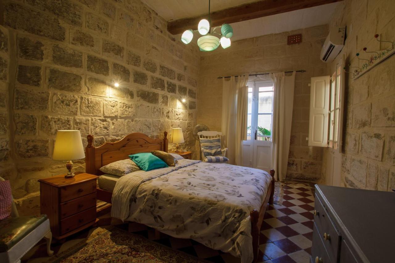 Town House Steeped In History Rabat Exterior foto